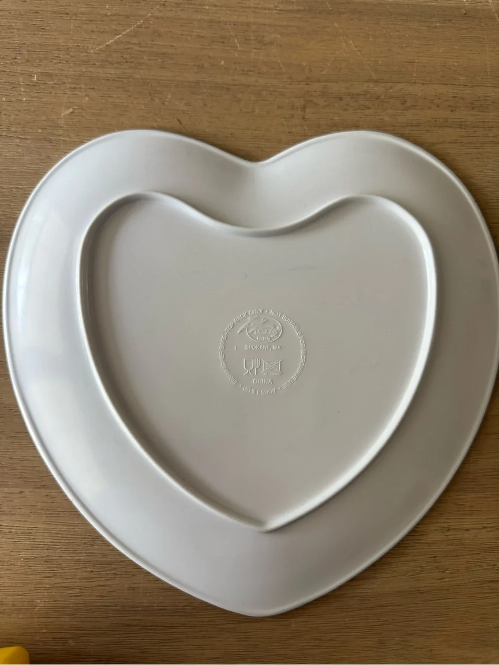 Vintage CARE BEARS Heart Shaped Melamine Plate Zak! Designs 2004 8”